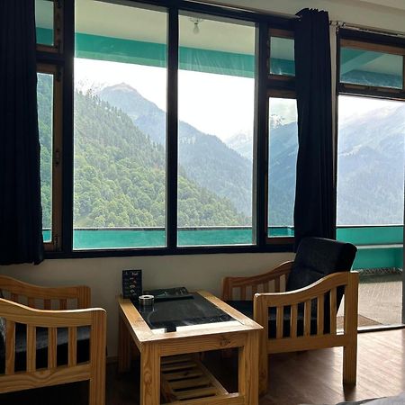 Aman Resort, Tosh Village, Himachal Pradesh Exterior photo