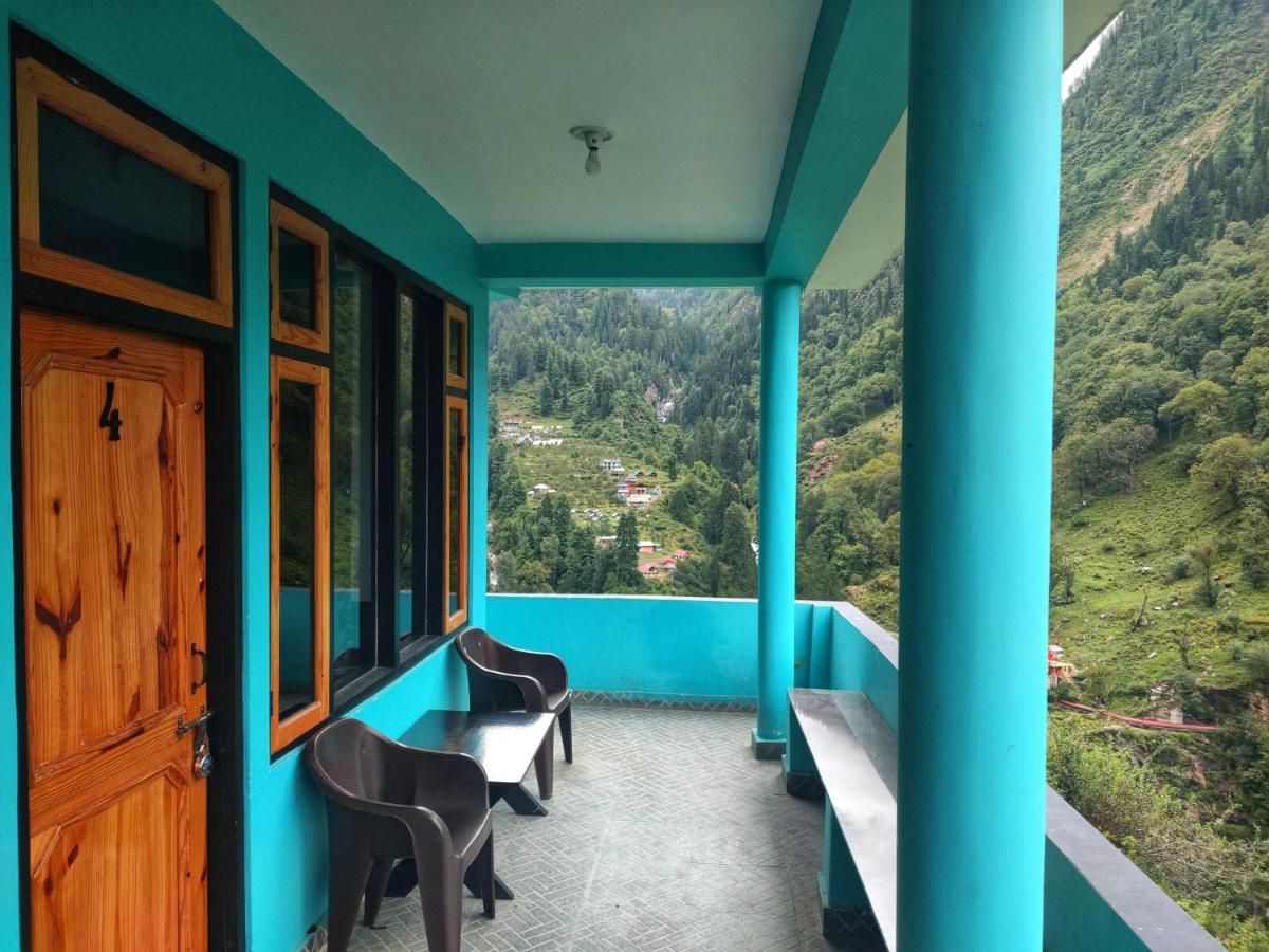 Aman Resort, Tosh Village, Himachal Pradesh Exterior photo