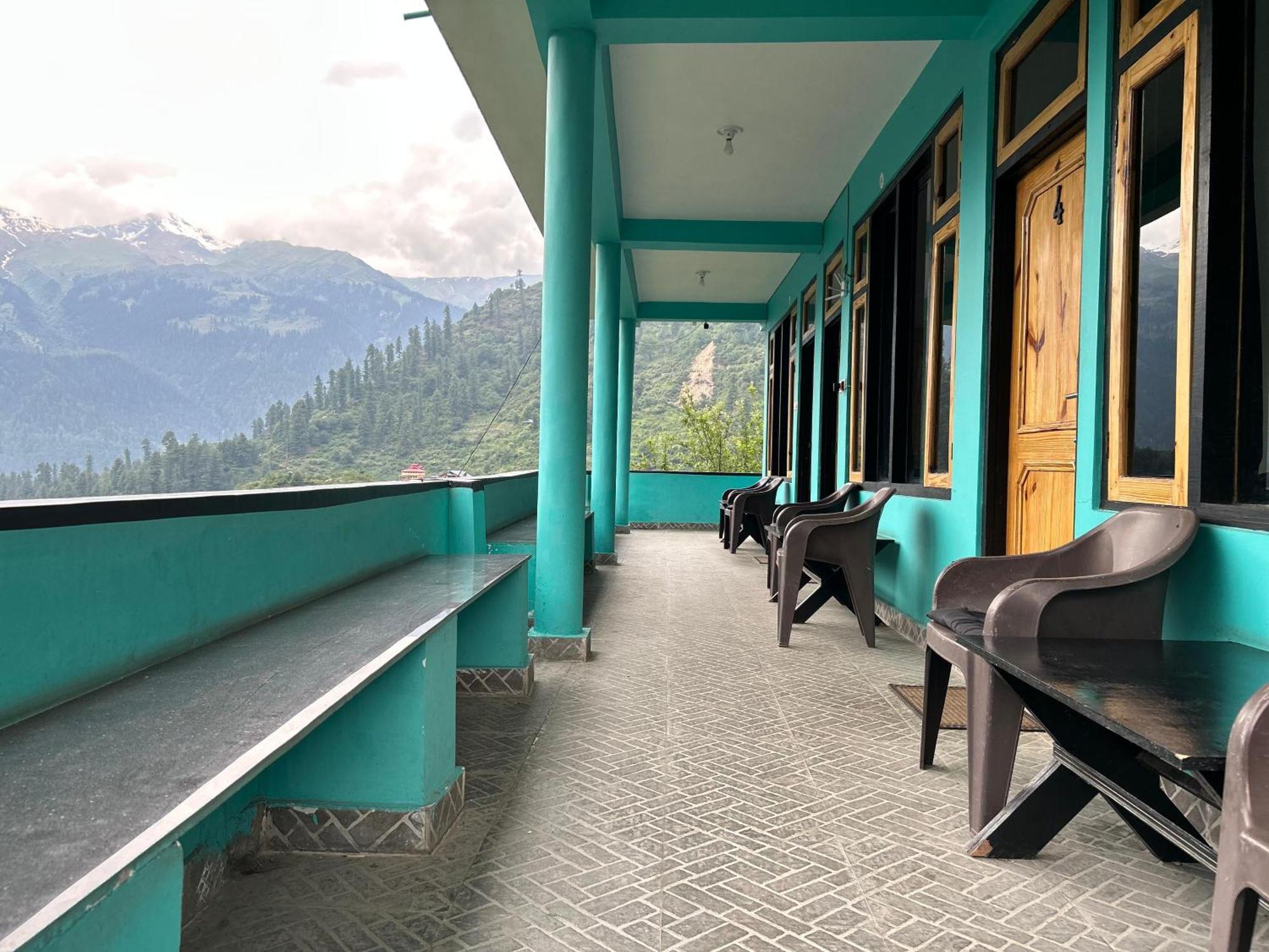 Aman Resort, Tosh Village, Himachal Pradesh Exterior photo